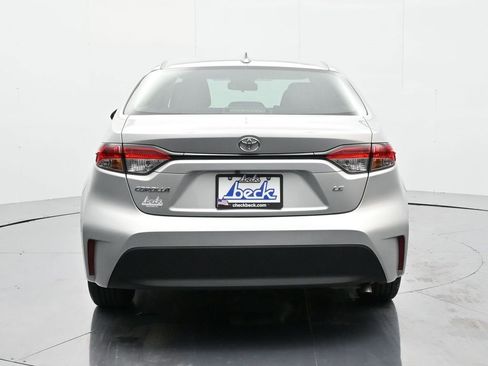 Used 2023 Toyota Corolla LE image 6