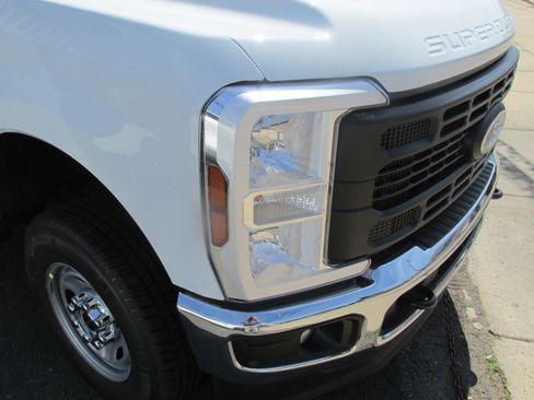 New 2024 Ford F250 XL w/ Snow Plow Prep Package AWD/4WD image 10