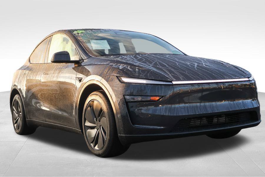 Used 2026 Tesla Model Y Long Range AWD/4WD image 3