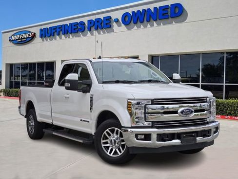 Used 2019 Ford F350 Lariat w/ Tow Technology Bundle image 1