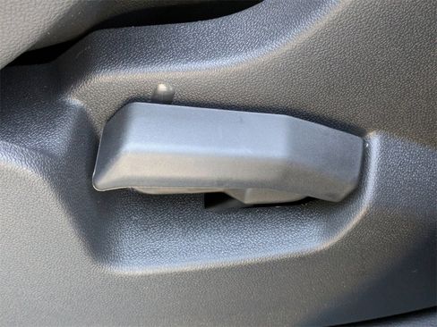 New 2026 Volkswagen Atlas Cross Sport SEL image 17