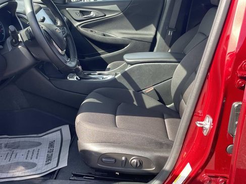 Used 2025 Chevrolet Malibu RS w/ LPO, Floor Liner Package image 16