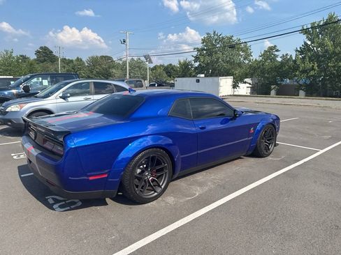 Used 2021 Dodge Challenger R/T Scat Pack RWD image 9