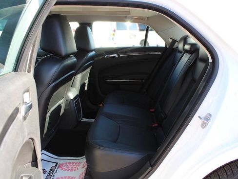 Used 2016 Chrysler 300 Limited AWD/4WD image 14