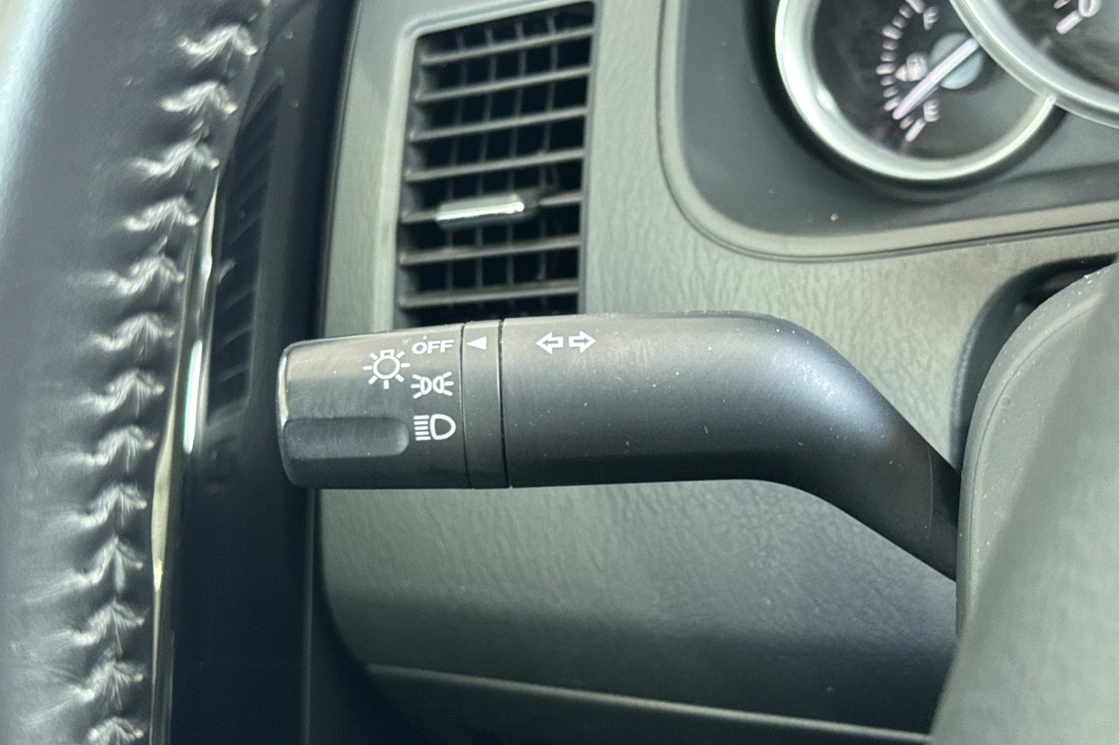 Used 2013 MAZDA CX-9 Touring AWD/4WD image 32