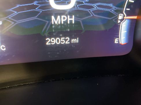 Used 2025 Jeep Compass Trailhawk image 29