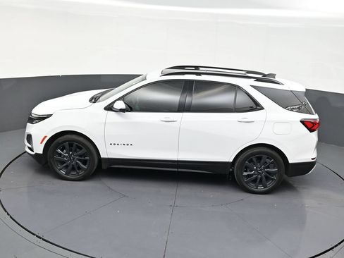 Used 2024 Chevrolet Equinox RS FWD image 12