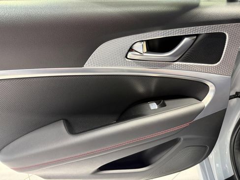 Used 2023 Genesis G70 2.0T w/ Sport Prestige Package image 27