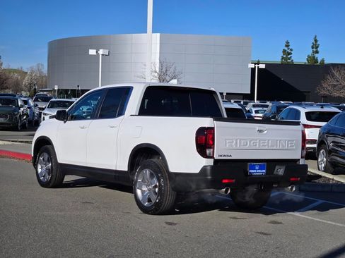 New 2026 Honda Ridgeline RTL image 6