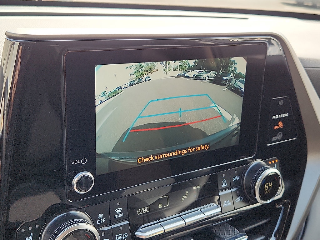 Certified 2025 Toyota Highlander XLE AWD/4WD image 21