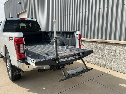 Used 2021 Ford F350 Lariat w/ Chrome Package AWD/4WD image 24