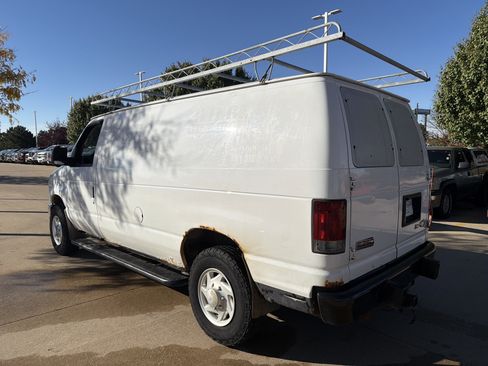 Used 2009 Ford E-250 and Econoline 250 image 11