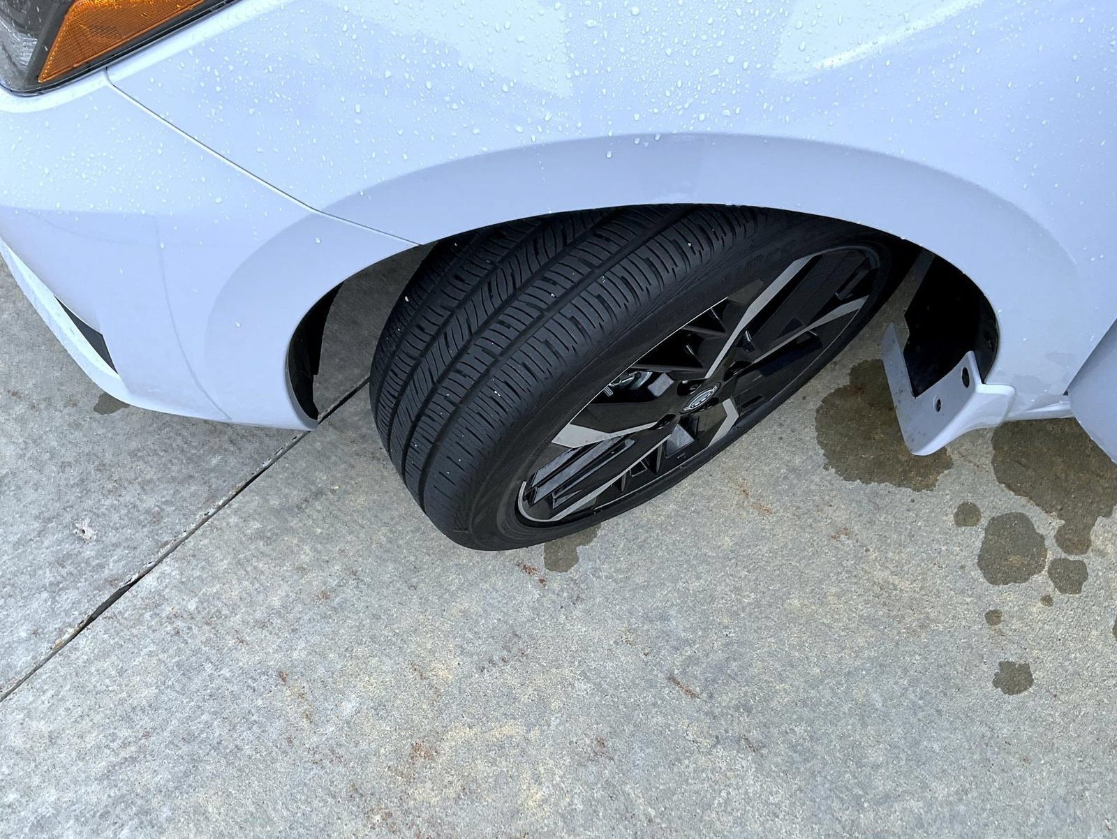 Certified 2025 Nissan Versa SR w/ Trunk Package FWD image 23