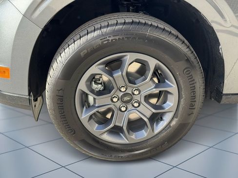 New 2026 Ford Maverick XLT image 5