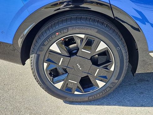 New 2026 Kia Sportage SX image 5