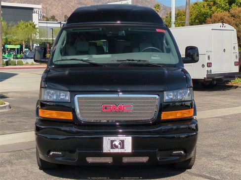 New 2025 GMC Savana 2500 Work Van 3D Extended Cargo Van w/ Driver Convenience Package image 11