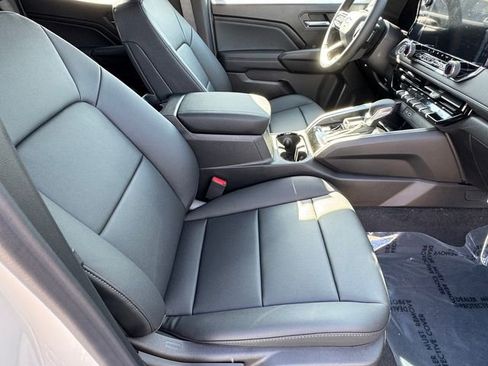 New 2026 Chevrolet Colorado LT RWD image 12