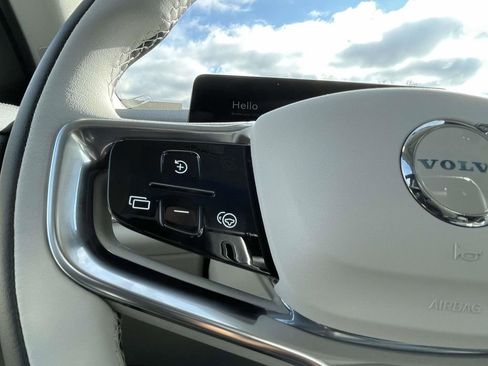 New 2025 Volvo EX90 Ultra w/ Protection Package Premier image 11