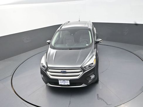 Used 2019 Ford Escape Titanium AWD/4WD image 14