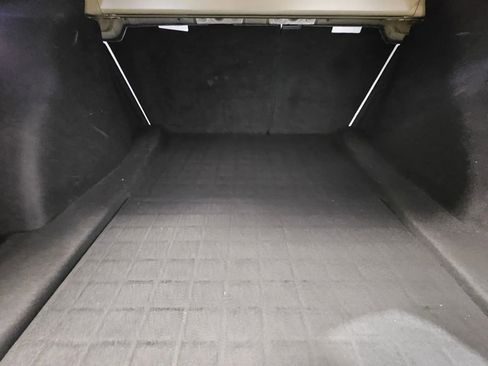 Used 2018 Tesla Model 3 Performance image 10