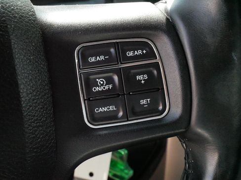 Used 2018 RAM 1500 Big Horn AWD/4WD image 26