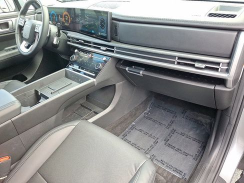 Used 2025 Hyundai Santa Fe SEL image 49