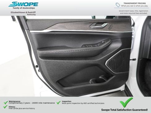 Used 2026 Jeep Grand Cherokee L Limited AWD/4WD image 14