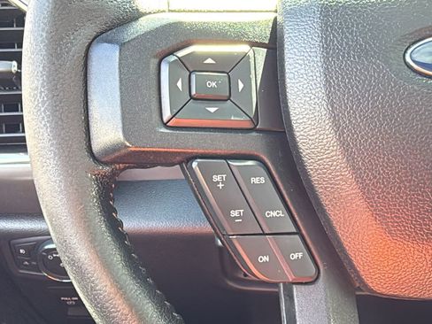 Used 2016 Ford F150 XLT w/ Equipment Group 302A Luxury AWD/4WD image 15