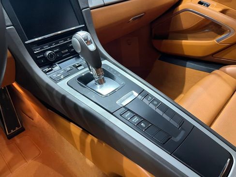 Used 2014 Porsche Cayman S image 38