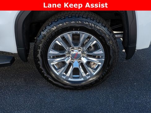 New 2026 GMC Sierra 1500 Denali image 9