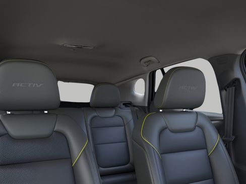 New 2026 Chevrolet Trax ACTIV w/ Driver Confidence Package FWD image 24