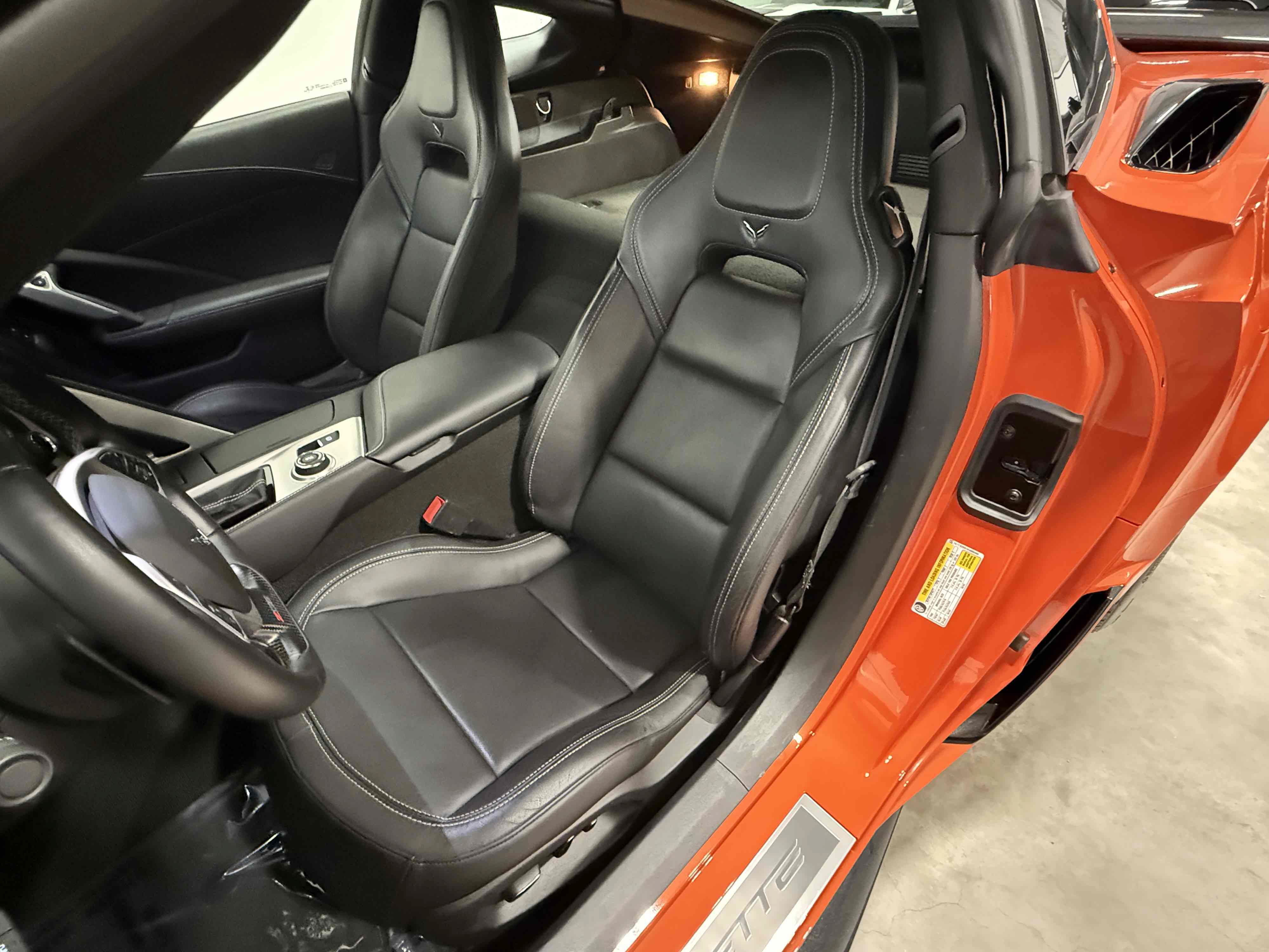 Used 2019 Chevrolet Corvette Z06 RWD image 45