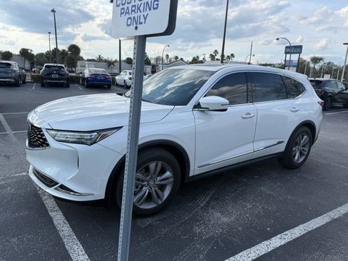 Used 2024 Acura MDX FWD image 2