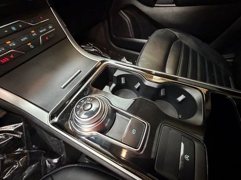 Used 2020 Ford Edge SEL w/ Convenience Package image 16