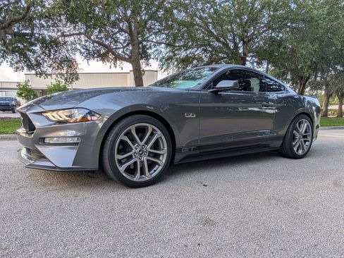 Used 2023 Ford Mustang GT Premium w/ Equipment Group 401A RWD image 3