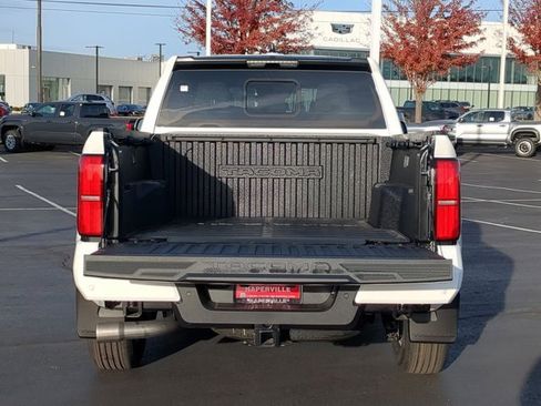 New 2025 Toyota Tacoma SR5 image 15