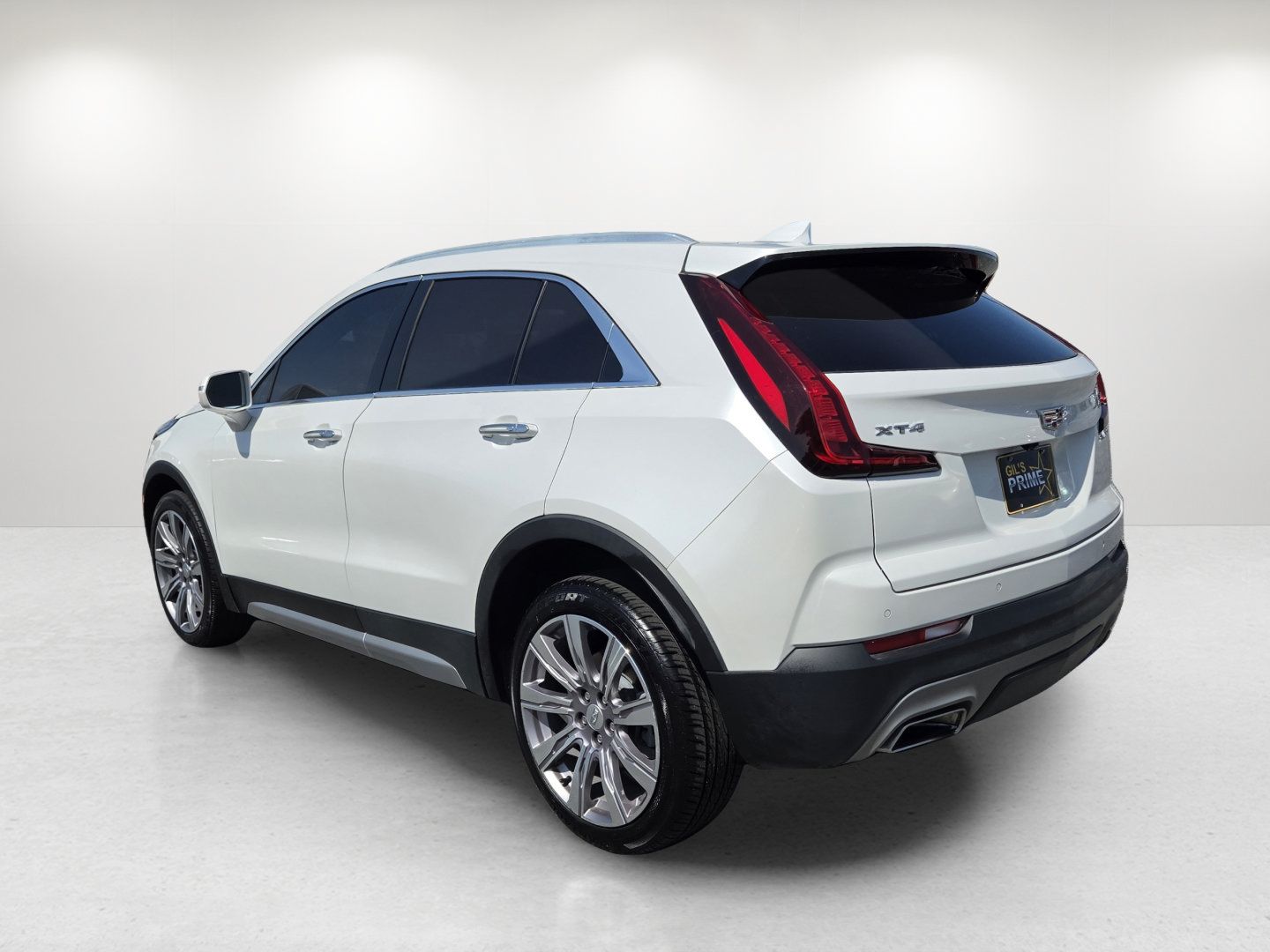 Used 2021 Cadillac XT4 Premium Luxury FWD image 7