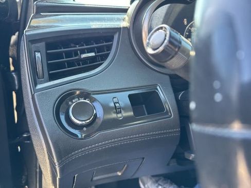 Used 2016 Buick LaCrosse Leather image 25