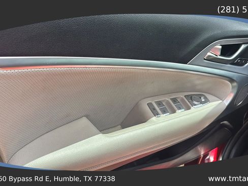 Used 2021 Genesis G70 2.0T w/ Elite Package RWD image 16