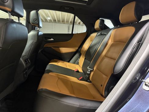 Used 2019 Chevrolet Equinox Premier AWD/4WD image 12