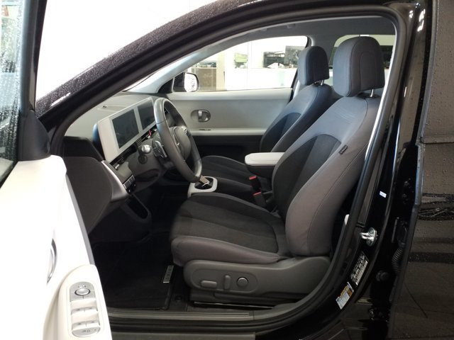 Certified 2024 Hyundai Ioniq 5 SEL RWD image 12