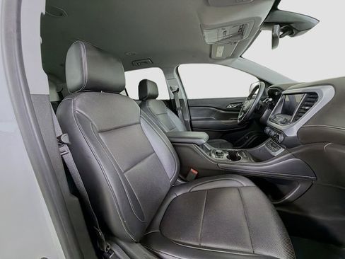 Used 2023 GMC Acadia SLT AWD/4WD image 30