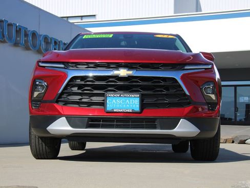 Used 2024 Chevrolet Blazer LT w/ LPO, Floor Liner Package image 3