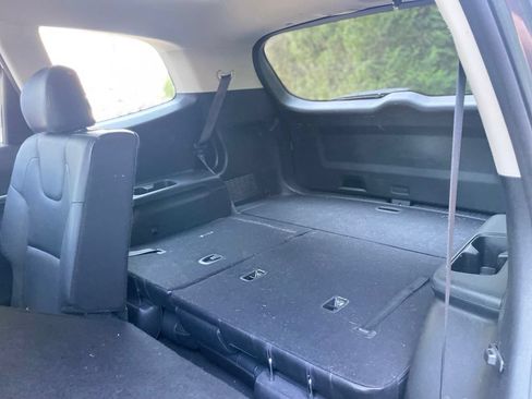 Used 2020 Kia Telluride S w/ S 8 Passenger Seating Package AWD/4WD image 21