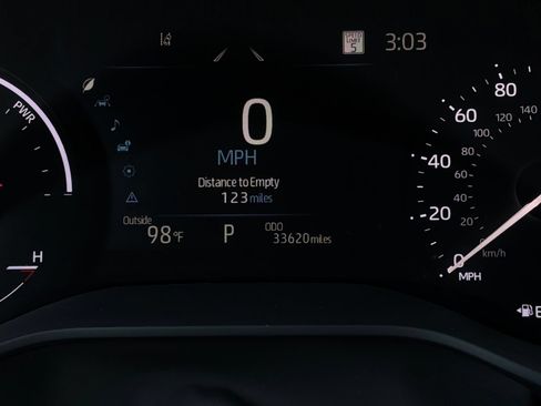 Used 2025 Toyota Sienna XLE FWD image 45