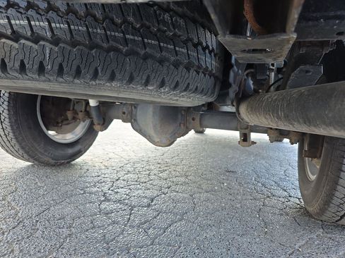 Used 2014 Chevrolet Silverado 2500 W/T image 32