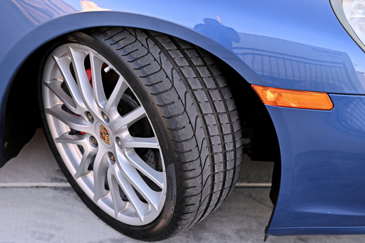 Used 2007 Porsche Cayman S RWD image 45