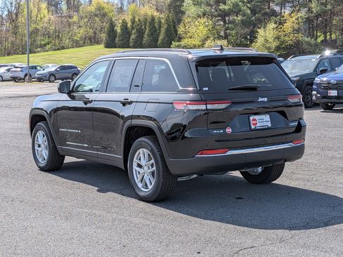 New 2026 Jeep Grand Cherokee Laredo X AWD/4WD image 7