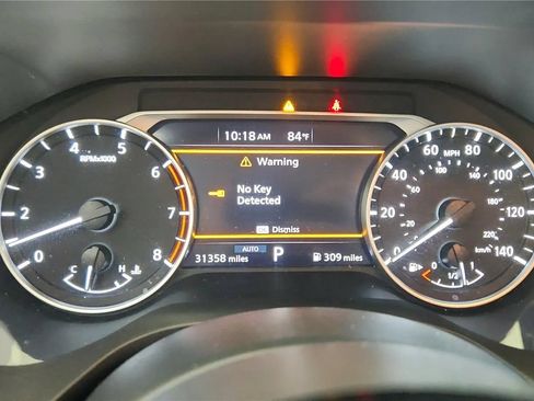 Used 2023 Nissan Rogue SV AWD/4WD image 18