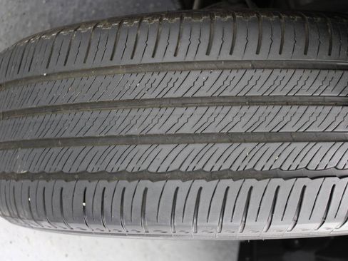 Used 2021 Mercedes-Benz GLE 450 4MATIC image 92